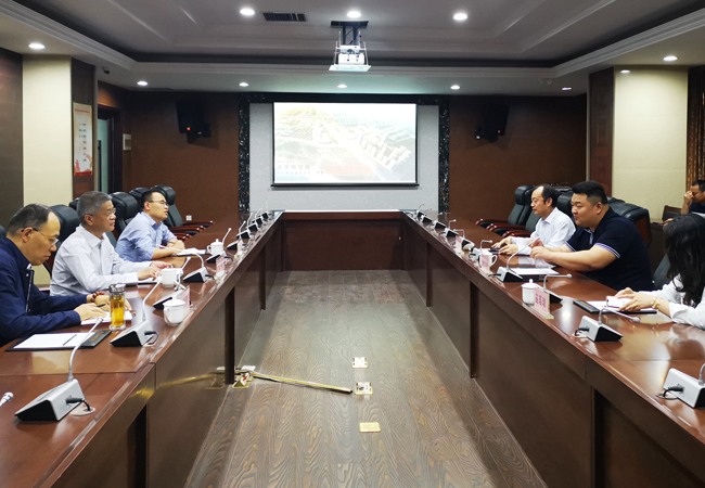 �����ձ���ҵ�����ܱ༭�������³�����ί�������骵������߷���̸